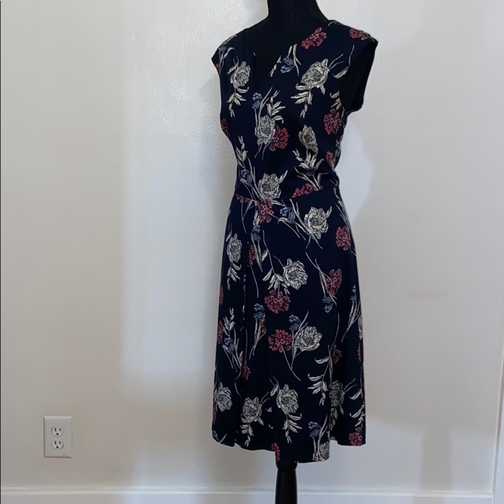 Ann Taylor Navy Floral Dress - Picture 5 of 14